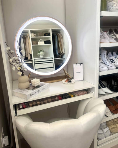 Luxurious gold frame Hollywood mirror with customizable LED lighting, perfect for elegant dressing rooms. Size: 60x63cm.