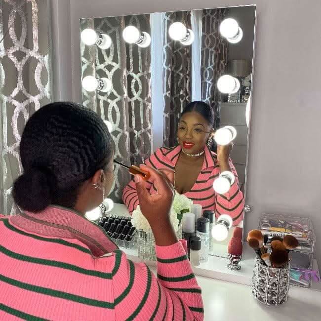 Alicia Hollywood Mirror 60cmx80cm with bright LED bulbs, perfect for makeup application.