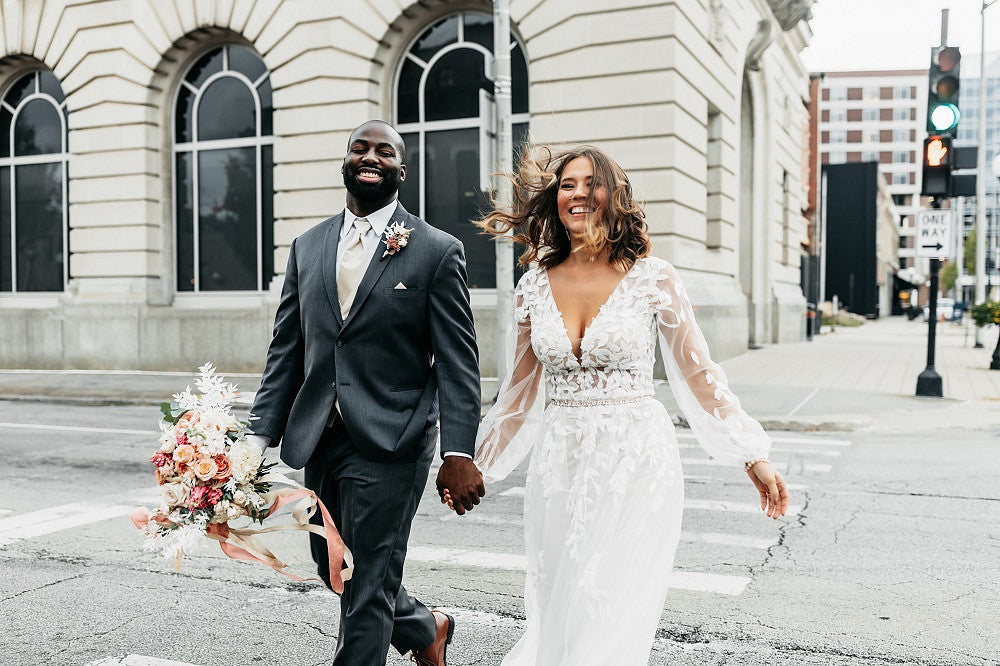 5 Smart Strategies to Save Money on Your Wedding Venue