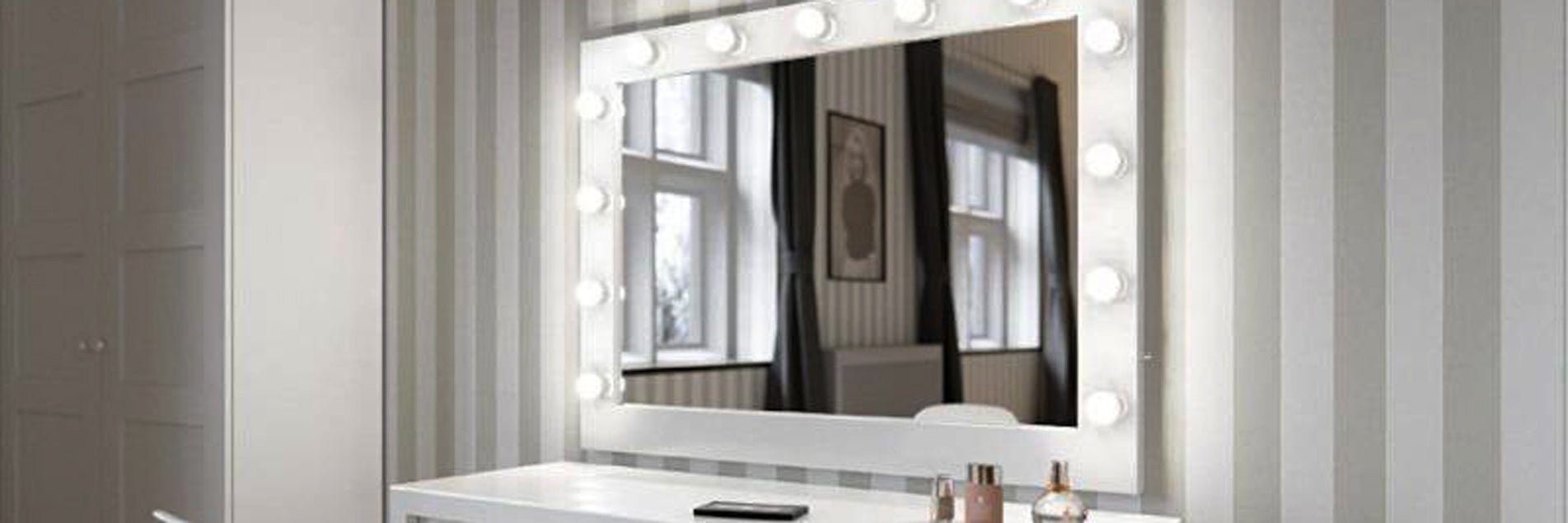 Audrey Hollywood Mirror in White Gloss