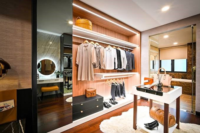 Where Should Mirrors Be Placed In A Dressing Room