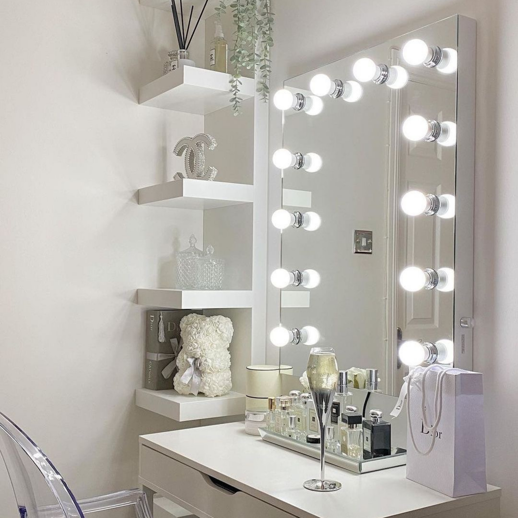 Hollywood Mirror Vanity Make Up Mirror with Lights LED Dressing Table Mirror