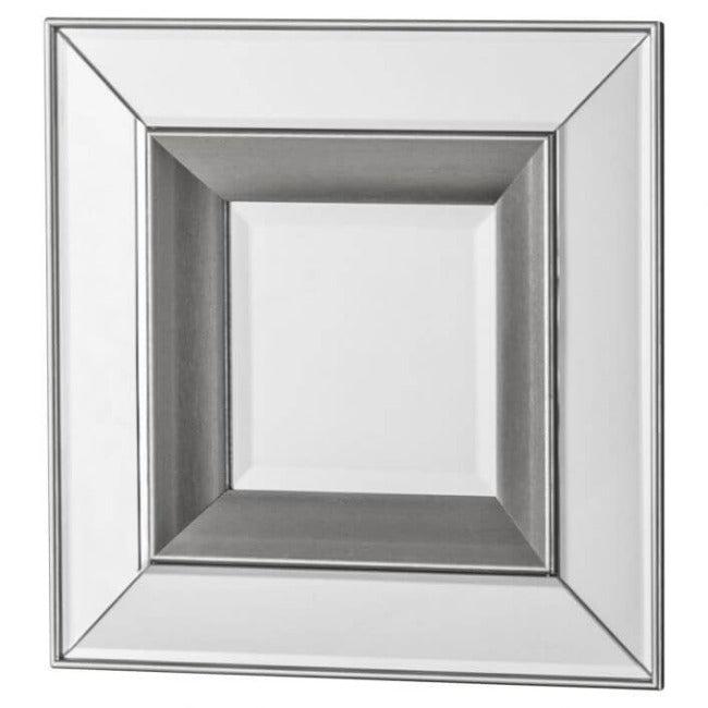Set of 4 silver small square mirrors with bevelled edges and double frame effect, ideal for enhancing room space and light reflection.